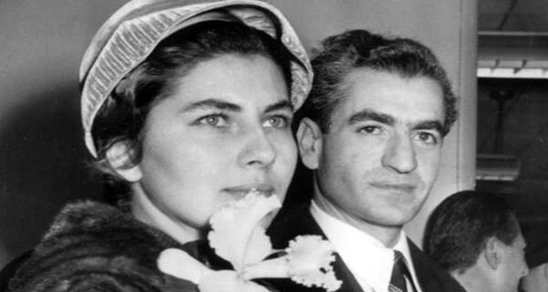 عکس جوانی ثریا اسفندیاری