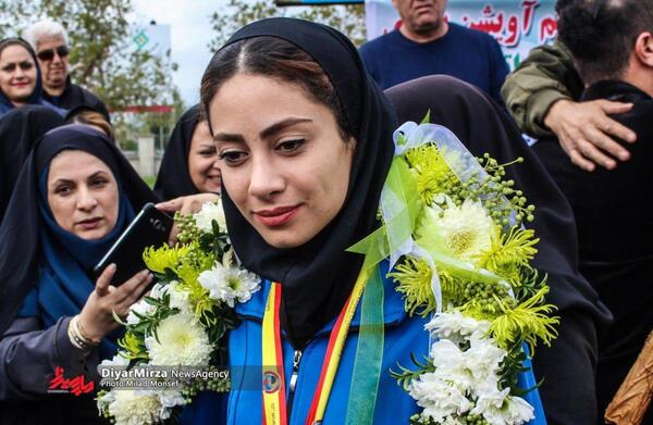 عکس آویشن باقری