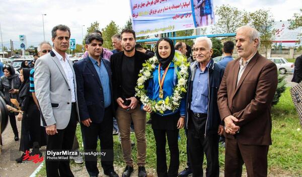 عکس آویشن باقری