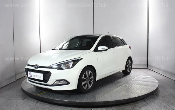 عکس ماشین هیوندای i20