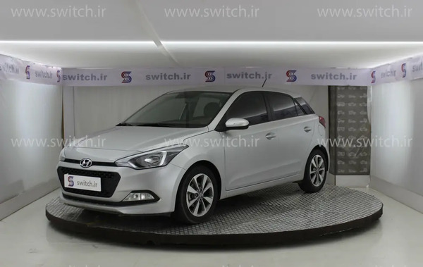 عکس ماشین هیوندای i20