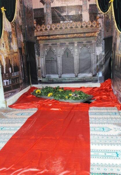 عکس آرامگاه شهید حججی