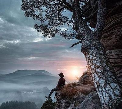 عکس لاکچری تنهایی