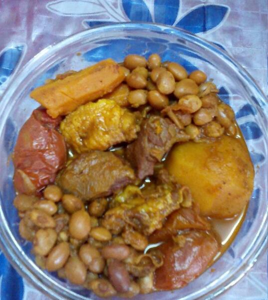 عکس آبگوشت لوبیا
