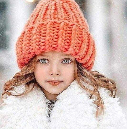 عکس دختر چشم آبی ایران