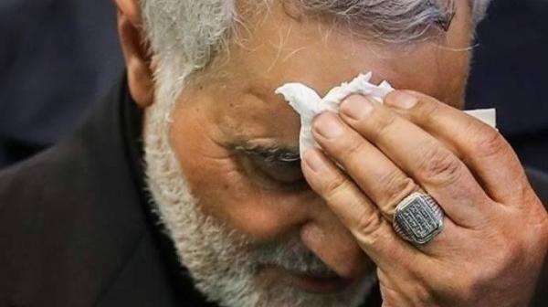 عکس حاج قاسم سلیمانی در حال جنگ