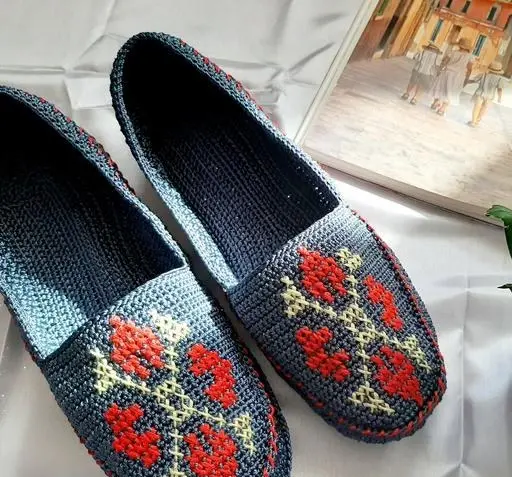 عکس کفش روفرشی مجلسی