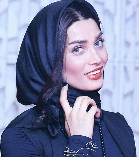 عکس کفش تینا آخوندتبار