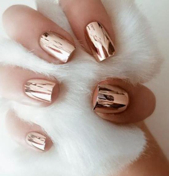 عکس مدل طراحی ناخن با فرنچ