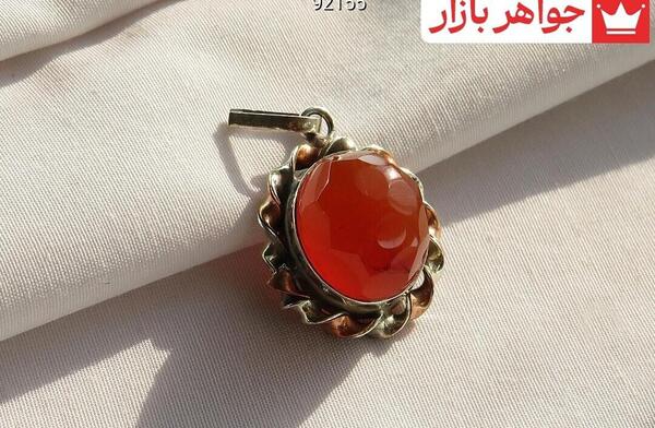 عکس گردنبند یاقوت سرخ