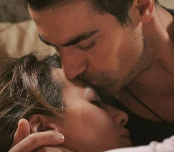 عکس های عاشقانه آسلی و فرهاد