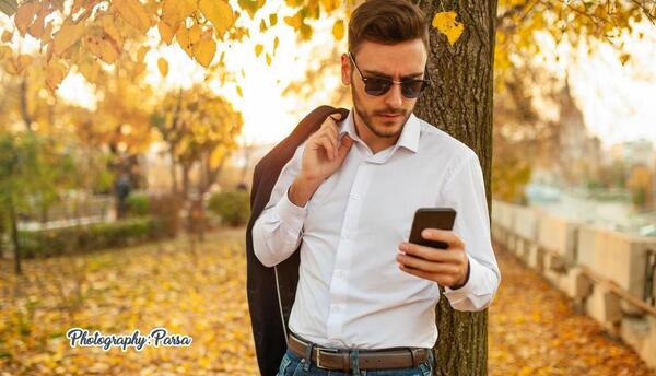 عکس ژست عکاسی پاییزی عاشقانه