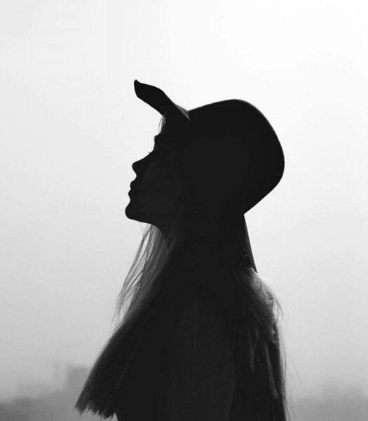 عکس سیاه سفید زنانه