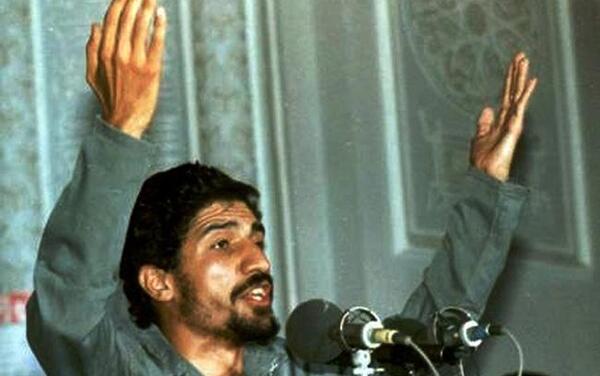 عکس نوشته صادق آهنگران