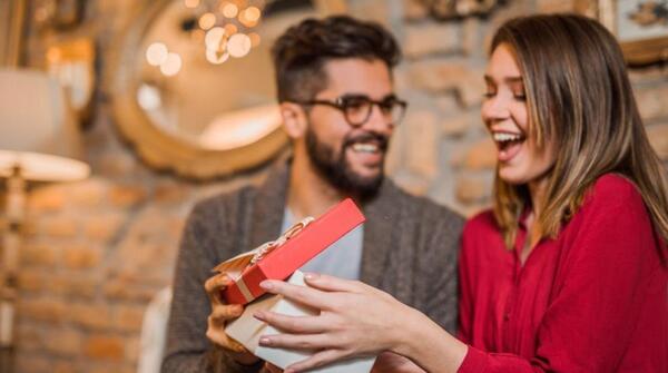 عکس پیام تبریک روز زن عاشقانه
