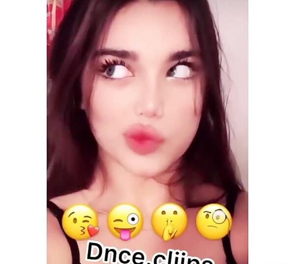 عکس چالش با دست