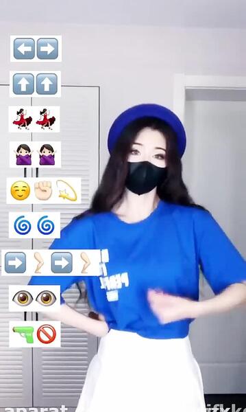 عکس چالش با دست