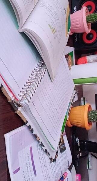 عکس استوری کتاب