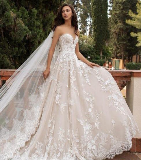 عکس لباس عروس ساده ولی شیک