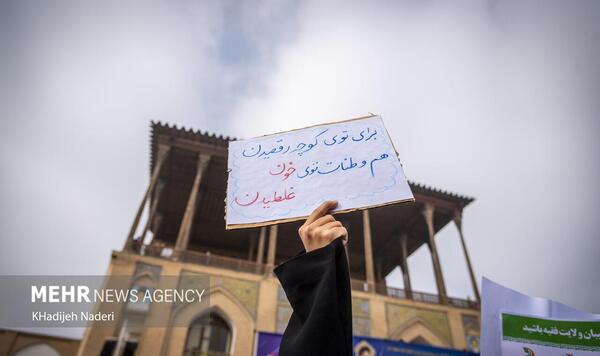 عکس توی کوچه رقصیدن