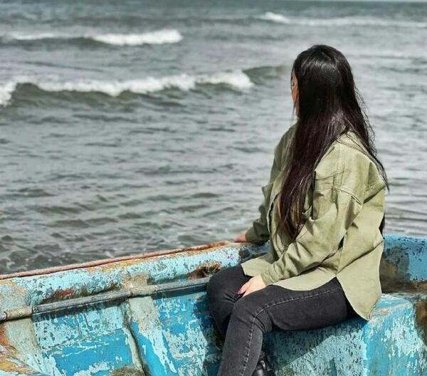 عکس دریا دخترانه