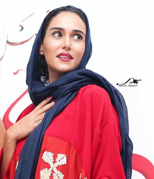 پریناز ایزدیار عکس آشپزی