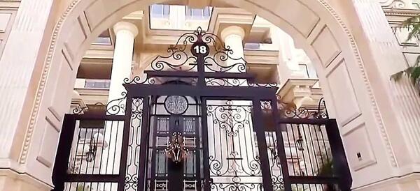 عکس برج رولکس فرمانیه