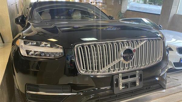 عکس ماشین ولوو xc90 اینسکریپشن