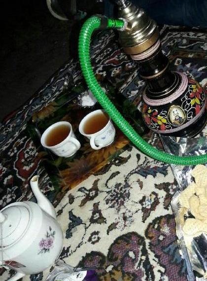 عکس فیک دخترونه در حال قلیون کشیدن
