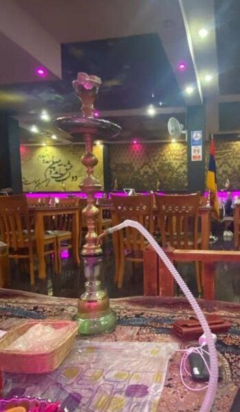 عکس فیک دخترونه در حال قلیون کشیدن