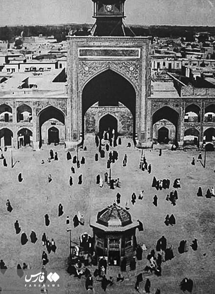 عکس سیاه و سفید از حرم امام رضا