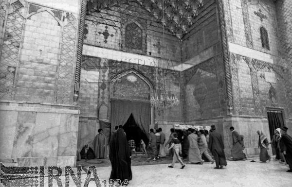 عکس سیاه و سفید از حرم امام رضا