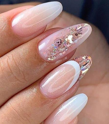 عکس کاشت ناخن قالبی