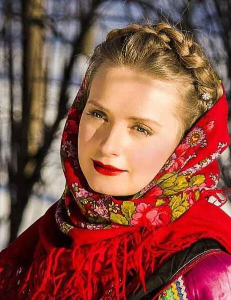 عکس بافت مو زیر روسری