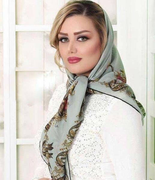 عکس بافت مو زیر روسری