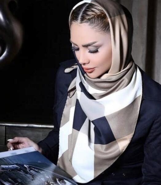 عکس بافت مو زیر روسری