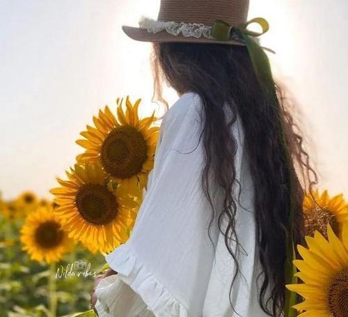 عکس پروفایل دخترونه عروسکی برای واتساپ