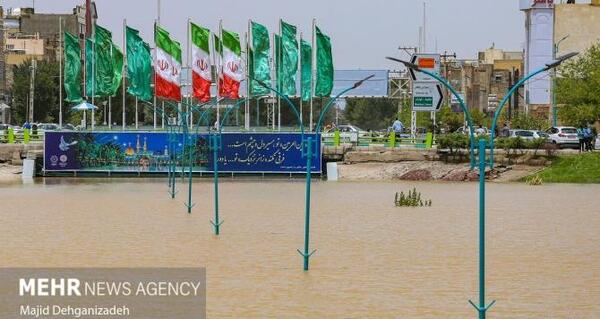 عکس میدان امام حسین جیرفت
