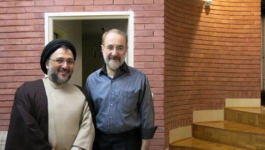 عکس با کراوات خاتمی