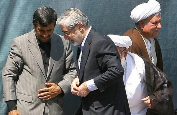 عکس با کراوات خاتمی
