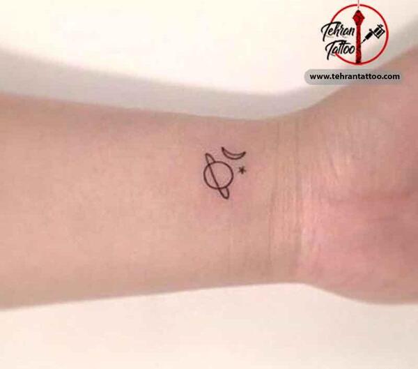 عکس معنی تتو های مینیمال