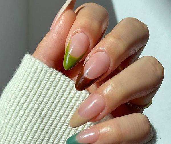 عکس مدل ناخن فرنچ رنگی جدید