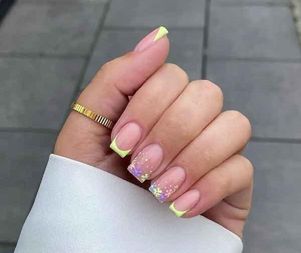 عکس مدل ناخن فرنچ رنگی جدید