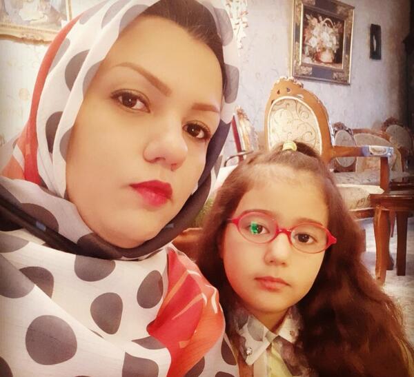 عکس فیک مادر دختری