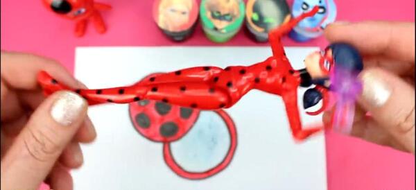 عکس نقاشی دخترانه ناخن