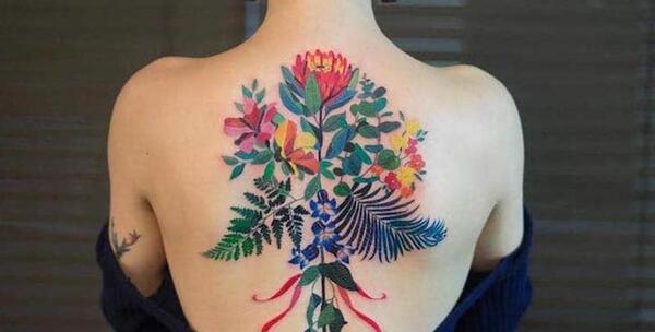 عکس تاتو دخترانه گل