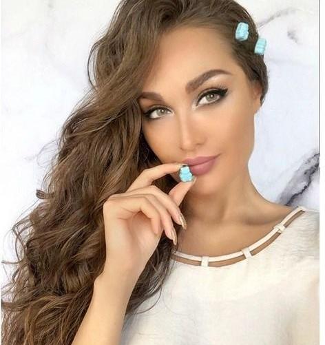 عکس طلا گلزار در اینستاگرام