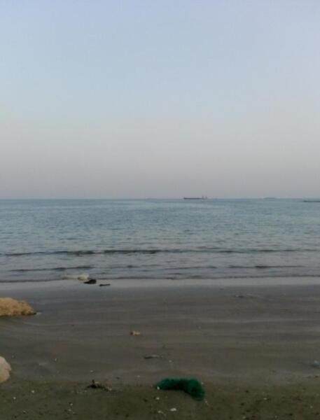 عکس دریا لب