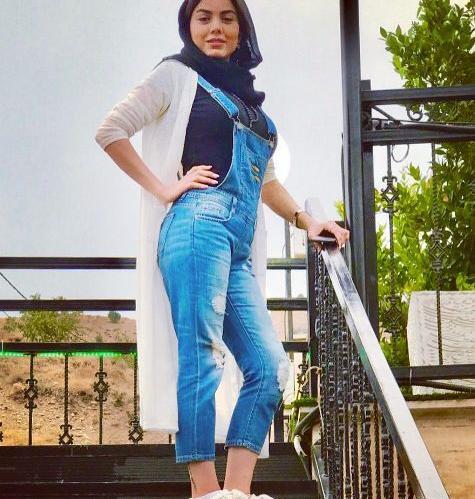 عکس آزاده