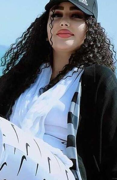 عکس نوشته دختر باید چشاش درشت باشه